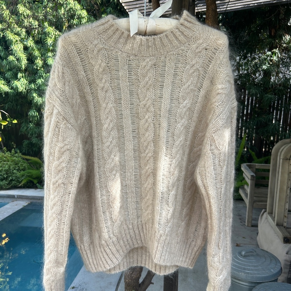 COS MOHAIR SWEATER SIZE XS